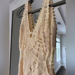 Beautiful women’s crochet cream white summer dress in size small never used